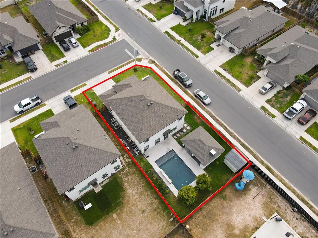 Photo 27 of 305 Central Park Street