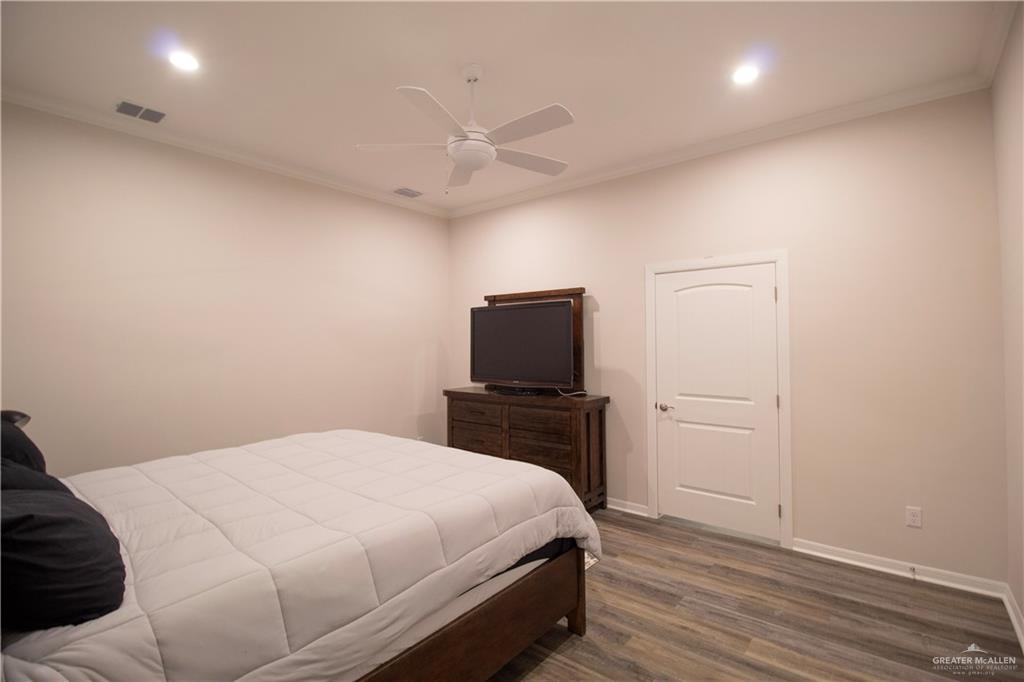 Photo 6 of 13721 Belle Court