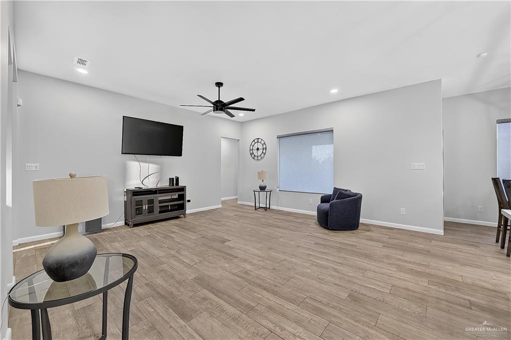 Photo 3 of 8820 27th Street