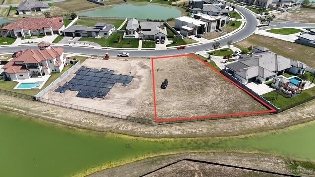 Photo 3 of 4709 Estancia Parkway