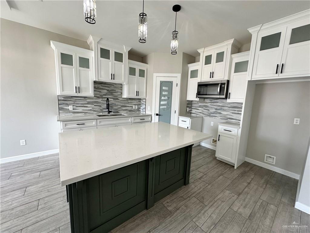 Photo 4 of 2904 Alyna Avenue