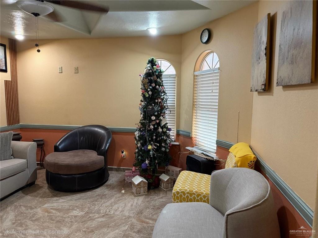 Photo 3 of 380 Jazmin Avenue