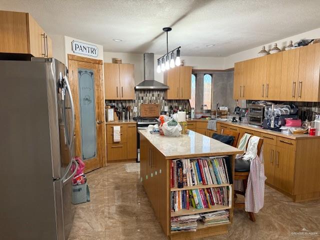 Photo 5 of 380 Jazmin Avenue