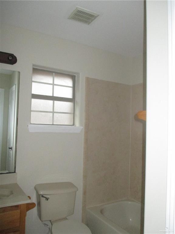 Photo 5 of 808 Bronze Drive #C