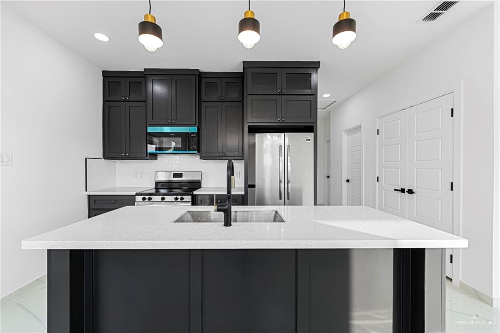 Photo 5 of 602 Buccaneer Drive