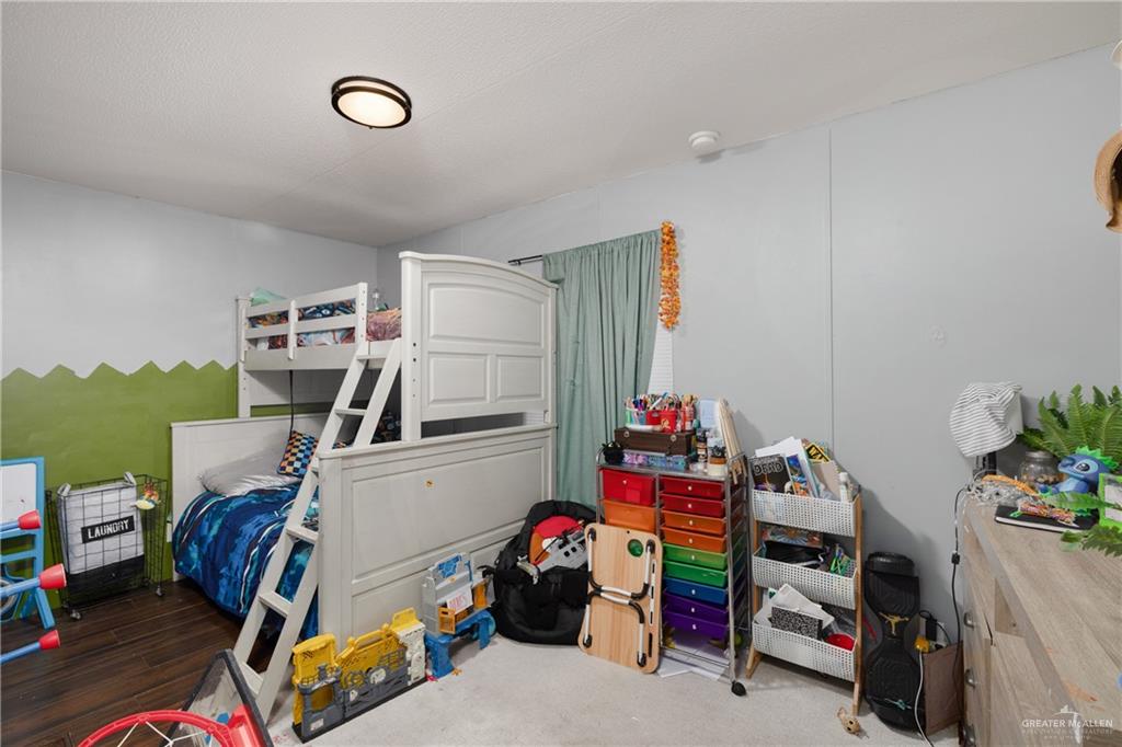 Photo 9 of 1532 Oak Lane