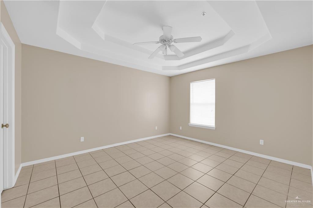 Photo 10 of 1607 Omni Avenue