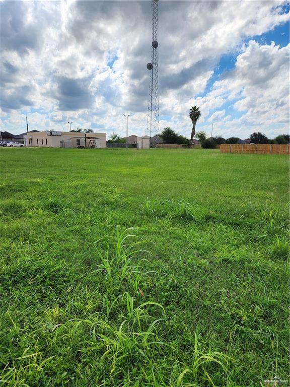 Photo 3 of 3600 Moreland Drive