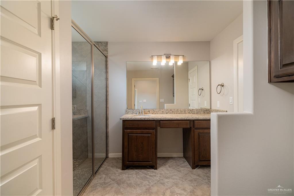 Photo 11 of 412 Paseo Del Rey Street
