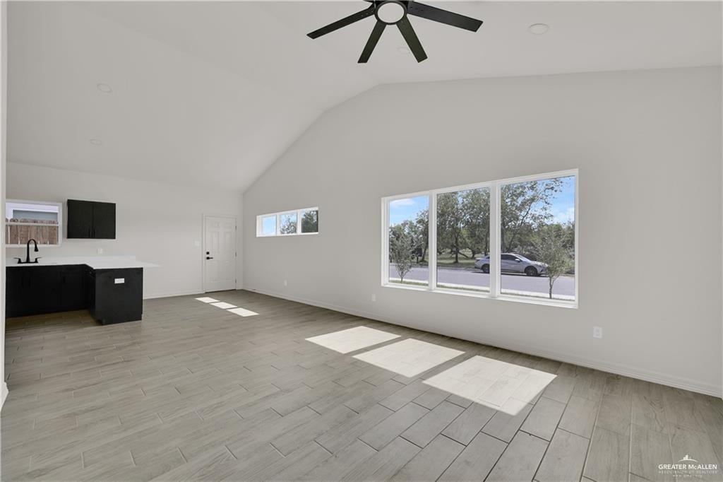 Photo 4 of 2612 Robin Street #Apt#2