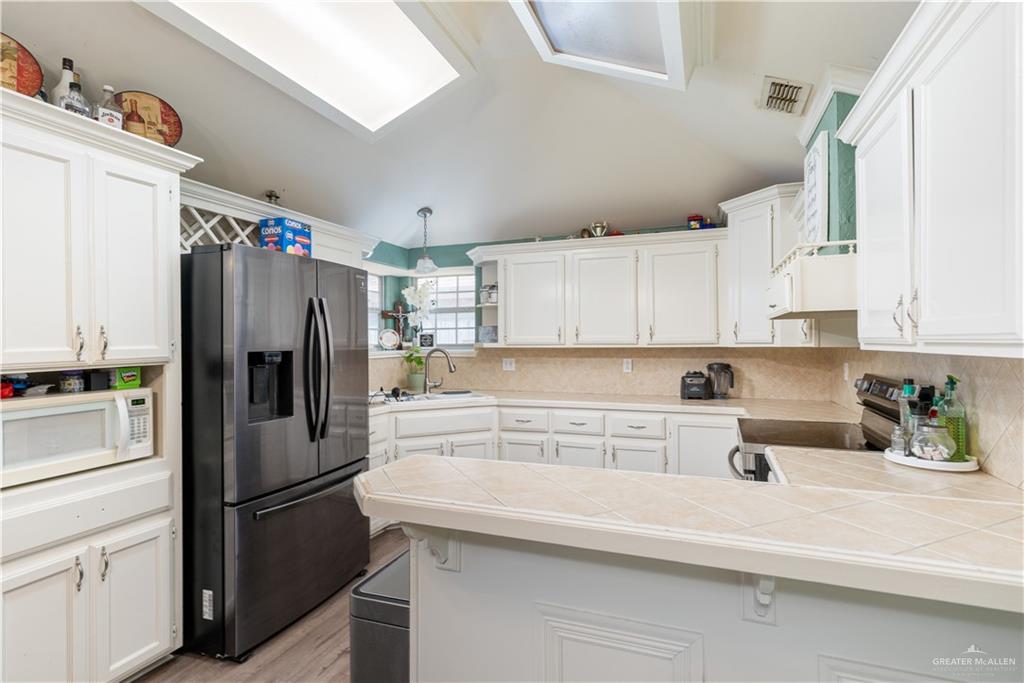 Photo 6 of 3403 Amaretto Drive