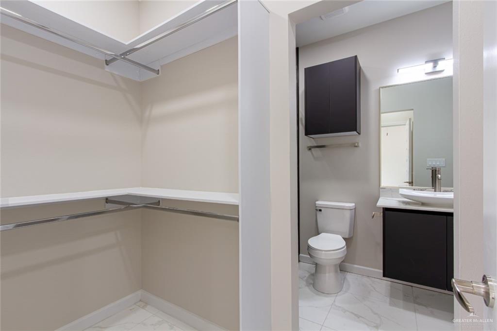 Photo 7 of 4212 Hummingbird Avenue #72