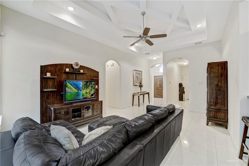 Photo 11 of 2510 Driftwood Court