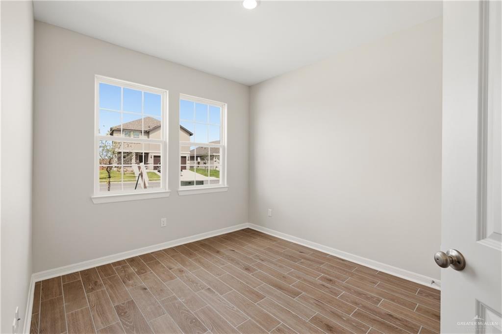 Photo 11 of 15400 Brisas Street