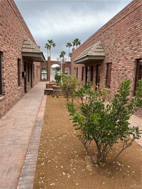 Photo 17 of 837 Esperanza Avenue #C