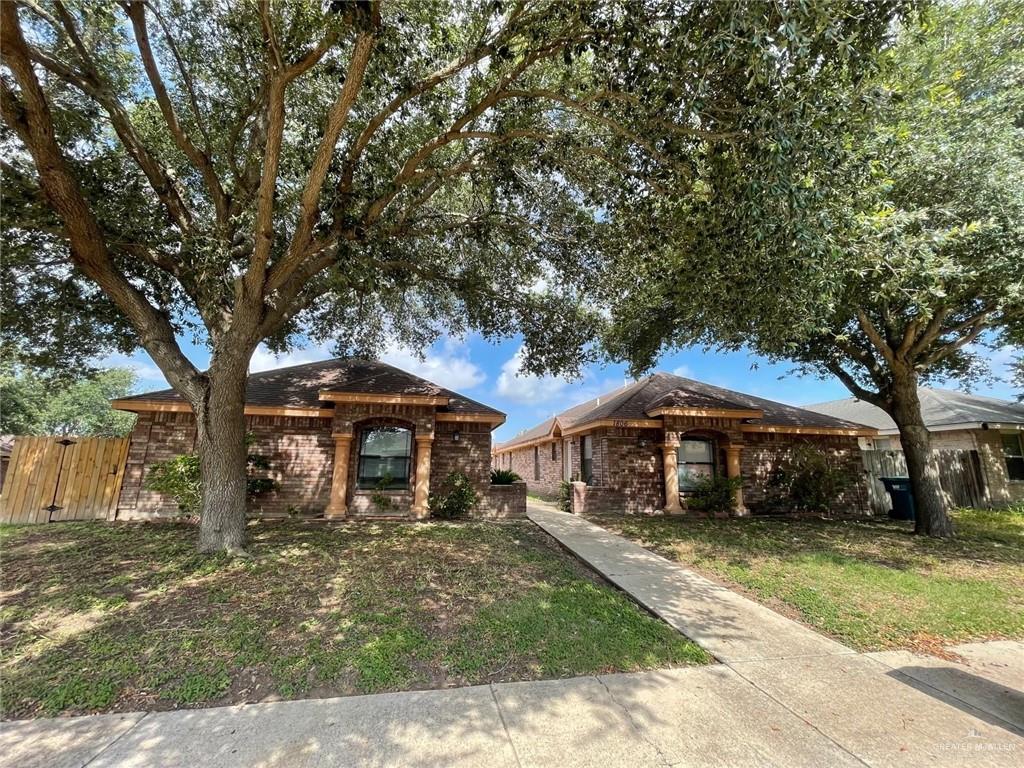 Photo 2 of 1806 Ironwood Street