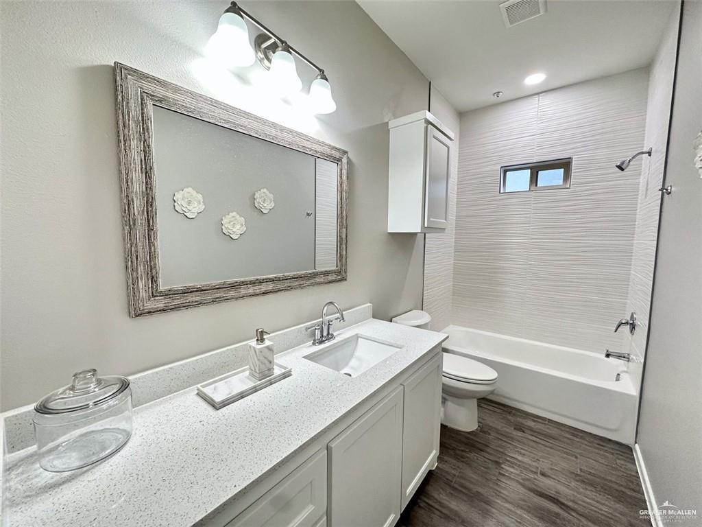 Photo 11 of 1205 Sucre Drive