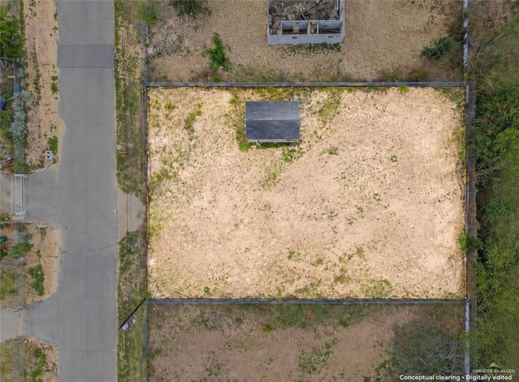 Photo 1 of 1601 San Francisco Street, Palmview
