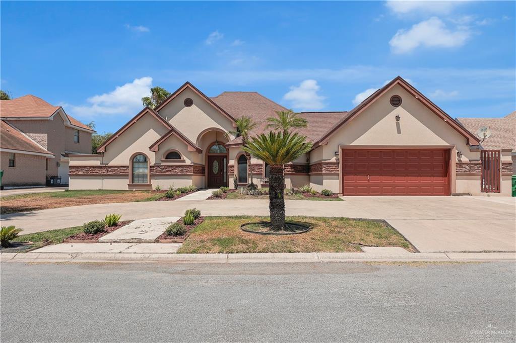 Photo 1 of 2716 Charlotte Drive, Pharr