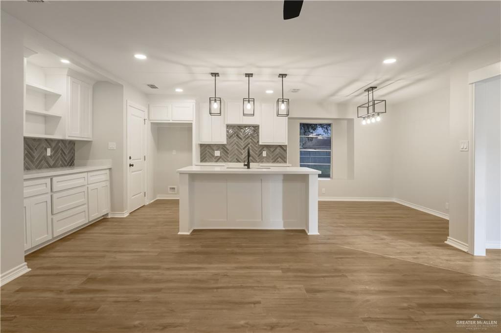 Photo 14 of 129 Tamarack Avenue