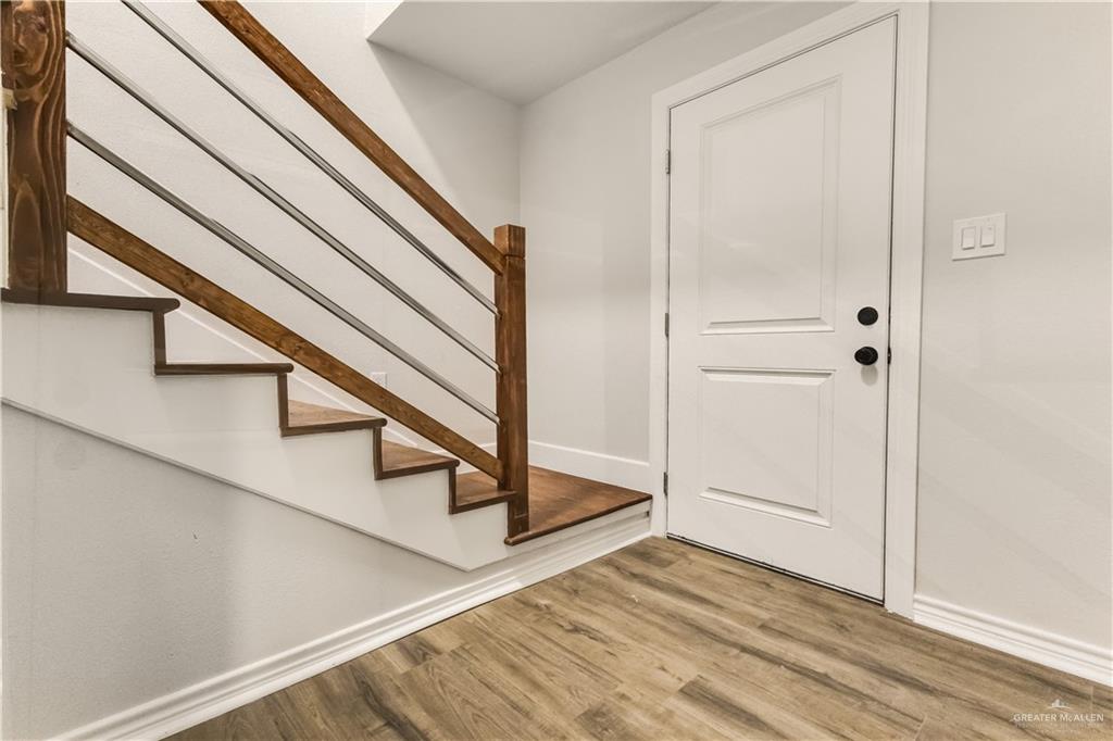Photo 19 of 129 Tamarack Avenue