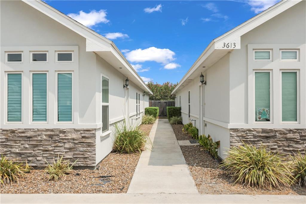 Photo 3 of 3613 Whitewing Avenue