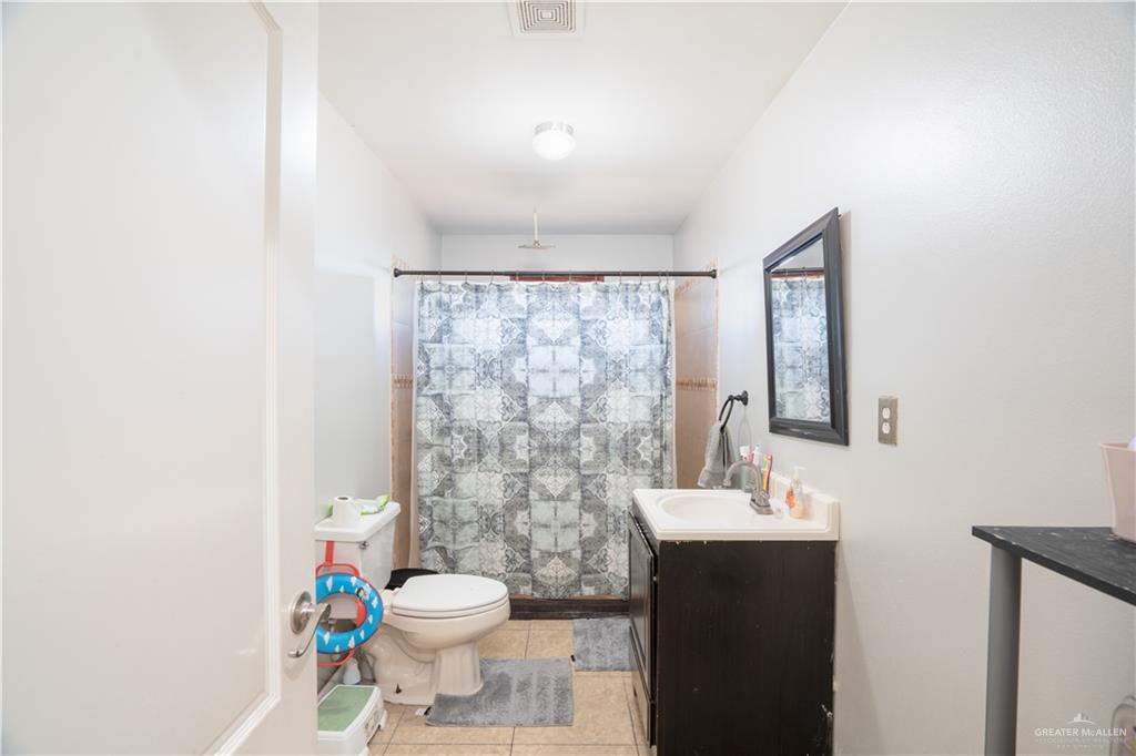 Photo 11 of 10002 Viznaga Drive