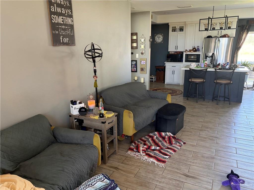 Photo 6 of 4511 Abbey Street
