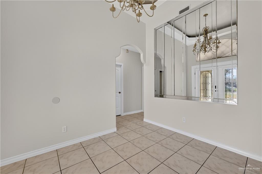 Photo 4 of 959 Cielo Grande Drive