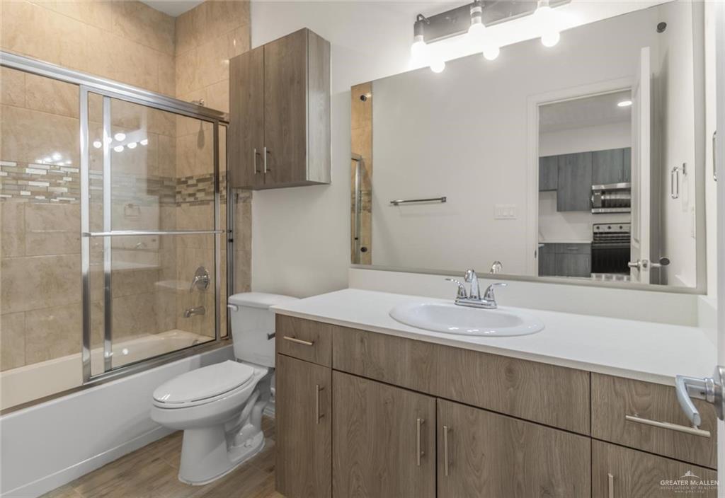 Photo 7 of 900 Redbud Avenue #15a4