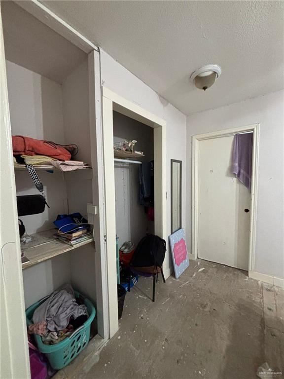 Photo 10 of 6806 Navaho Street