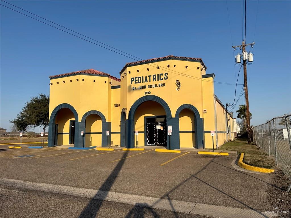 Photo 3 of 2990 Texas Boulevard