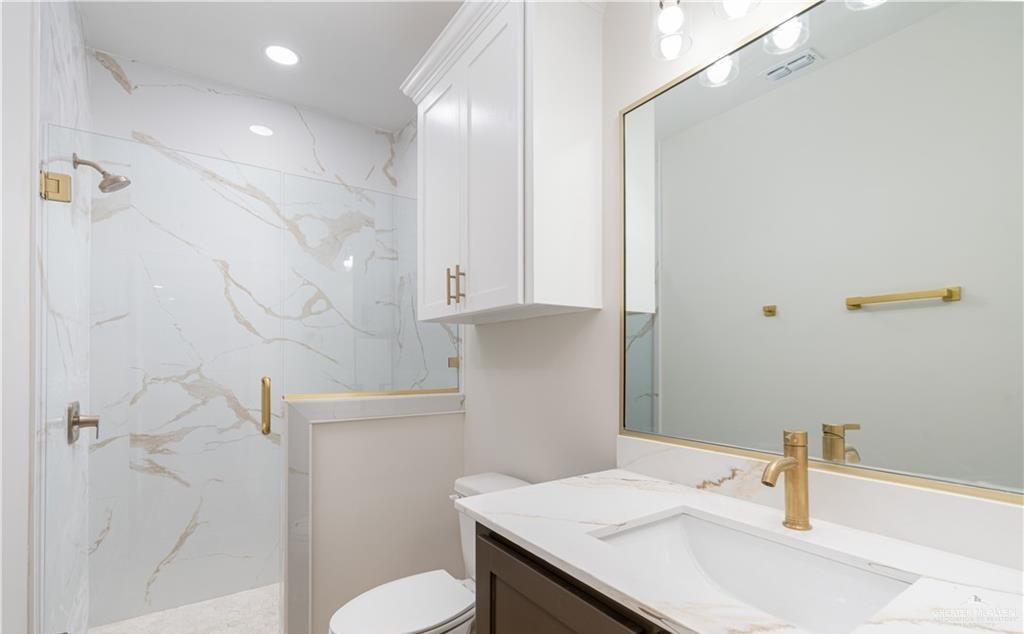 Photo 6 of 2911 Q Avenue