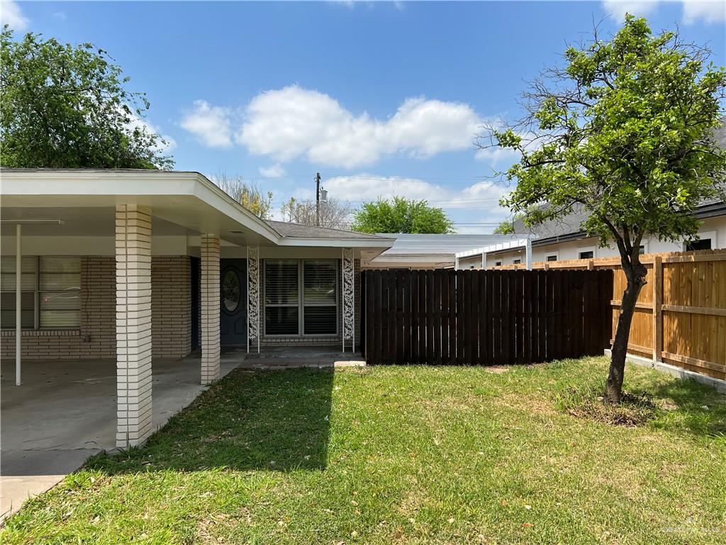 Photo 4 of 415 17th Street