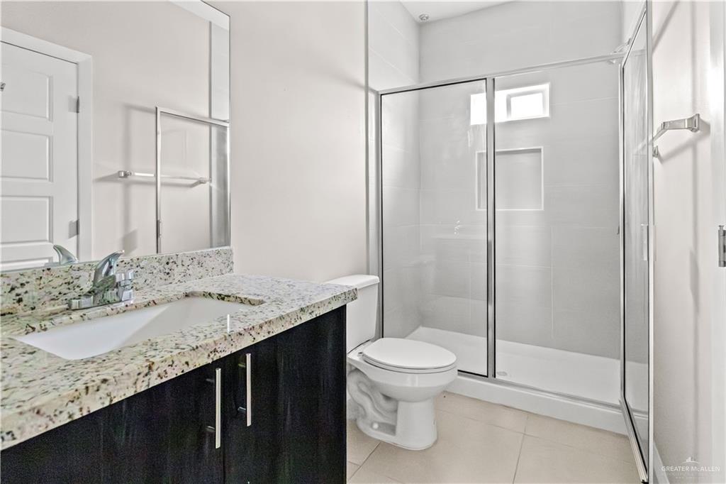 Photo 6 of 1405 Alta Vista Drive #1