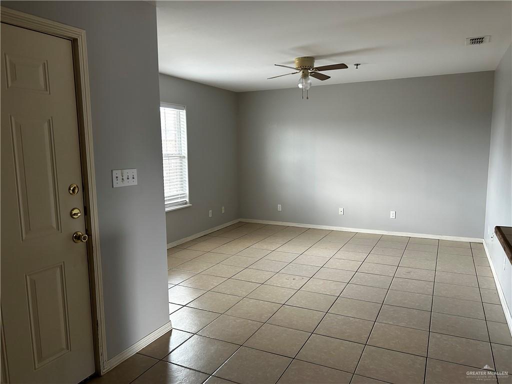 Photo 3 of 2901 Whitewing Avenue #5