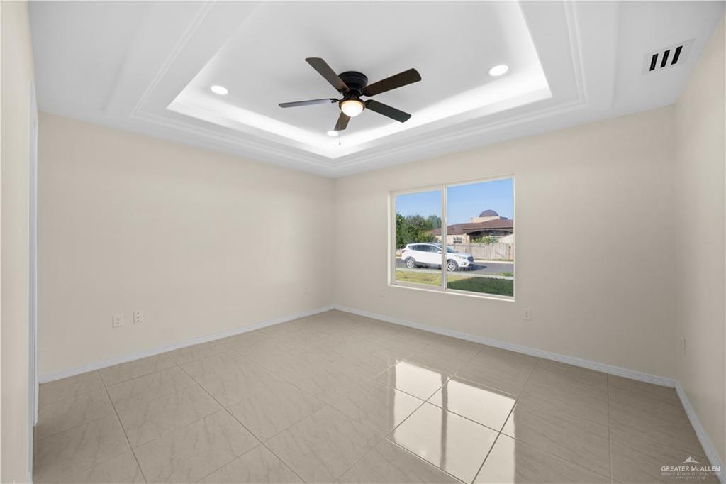 Photo 8 of 2308 San Pascual Street