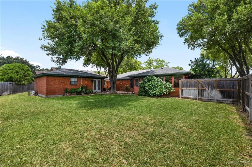 Photo 25 of 1614 Walnut Court
