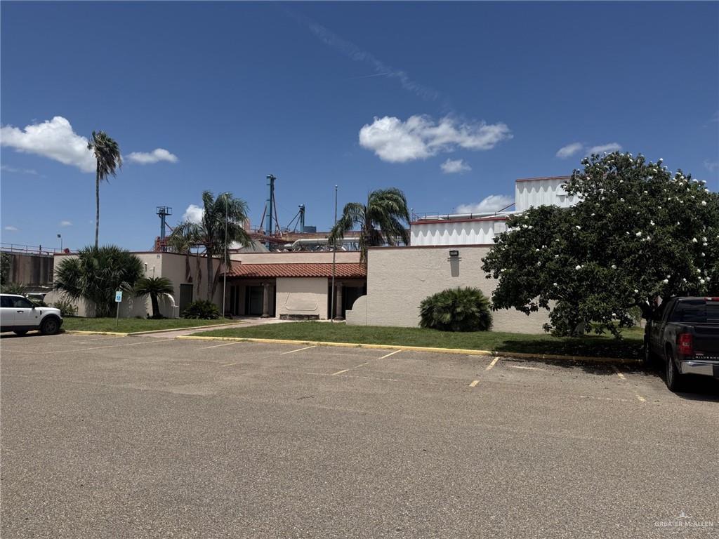 Photo 2 of 1702 International Boulevard