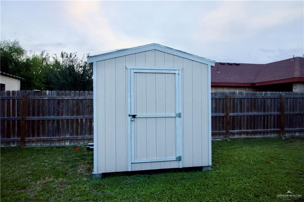 Photo 13 of 4004 Conners Drive