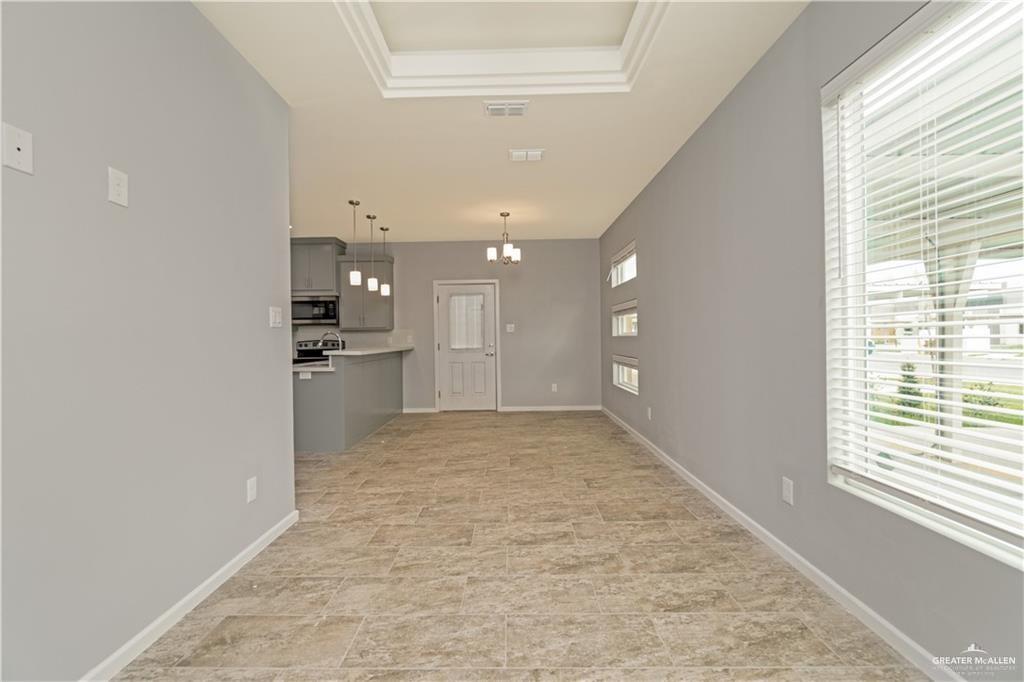 Photo 4 of 3401 Colt Lane