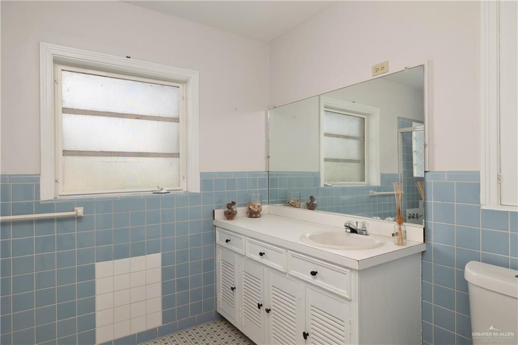 Photo 35 of 505 17th Street