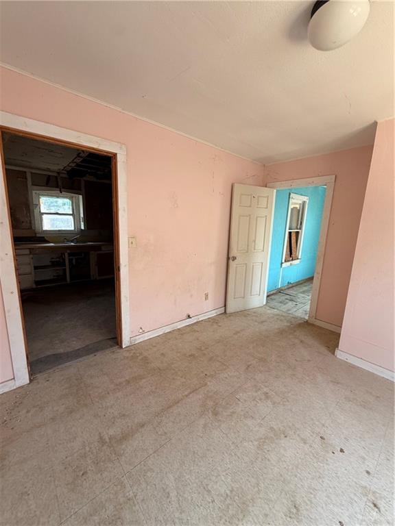 Photo 10 of 707 San Zeferino Street