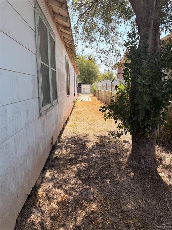 Photo 14 of 707 San Zeferino Street