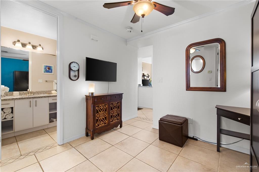 Photo 17 of 5909 Padre Boulevard #404