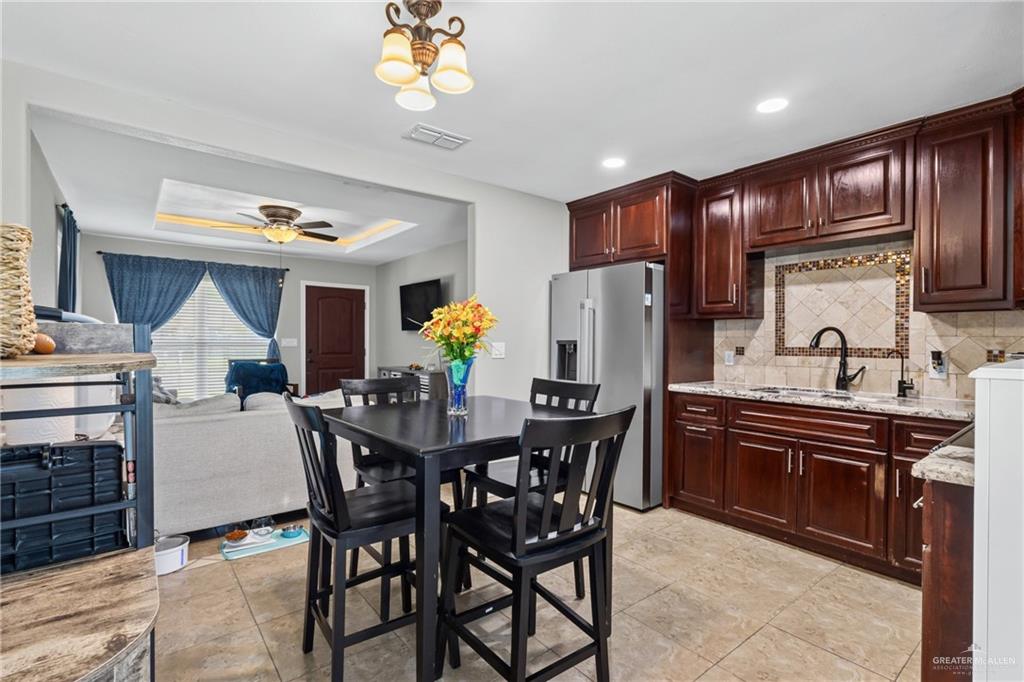 Photo 7 of 507 Paisano Lane