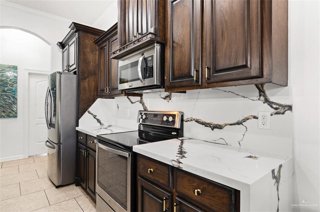 Photo 6 of 1330 Loretta Lynn Drive