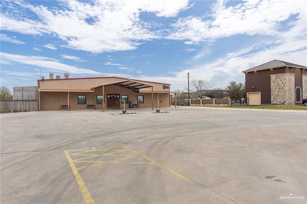 Photo 4 of 1212 Raul Longoria Road