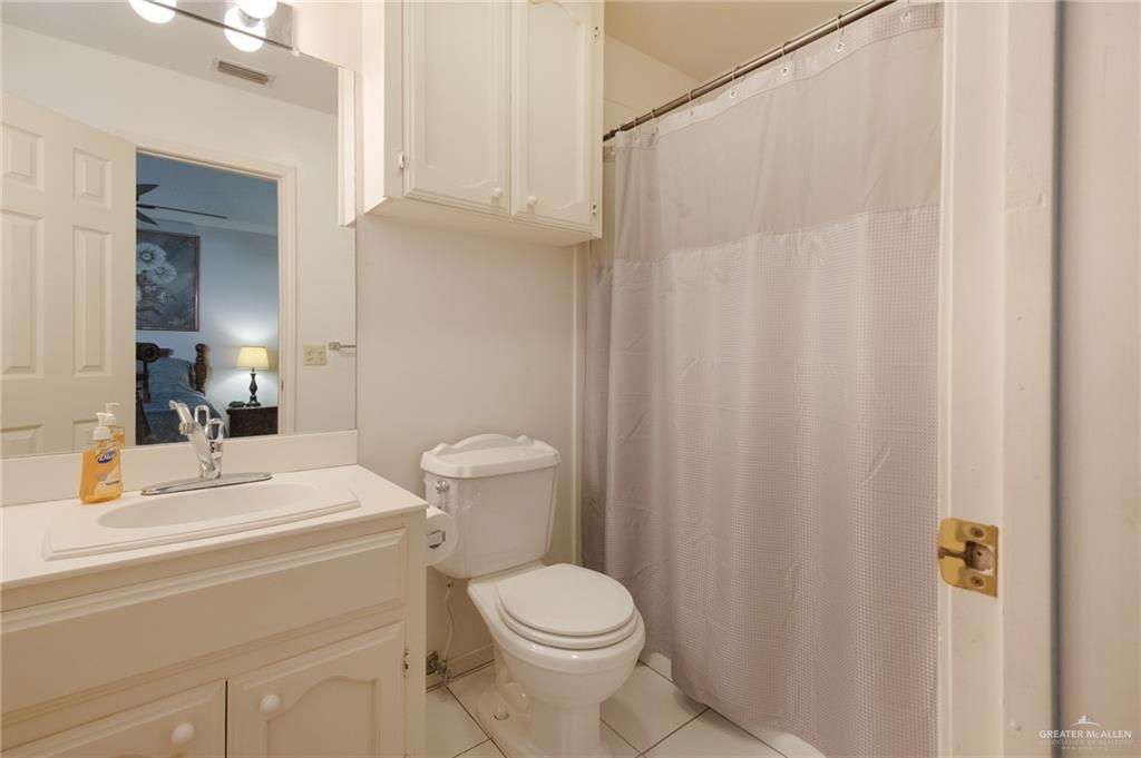 Photo 25 of 2725 Ashley Court