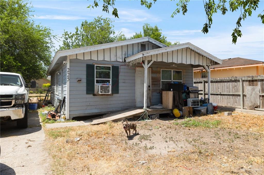 Photo 1 of 225 Dicker Road, Pharr